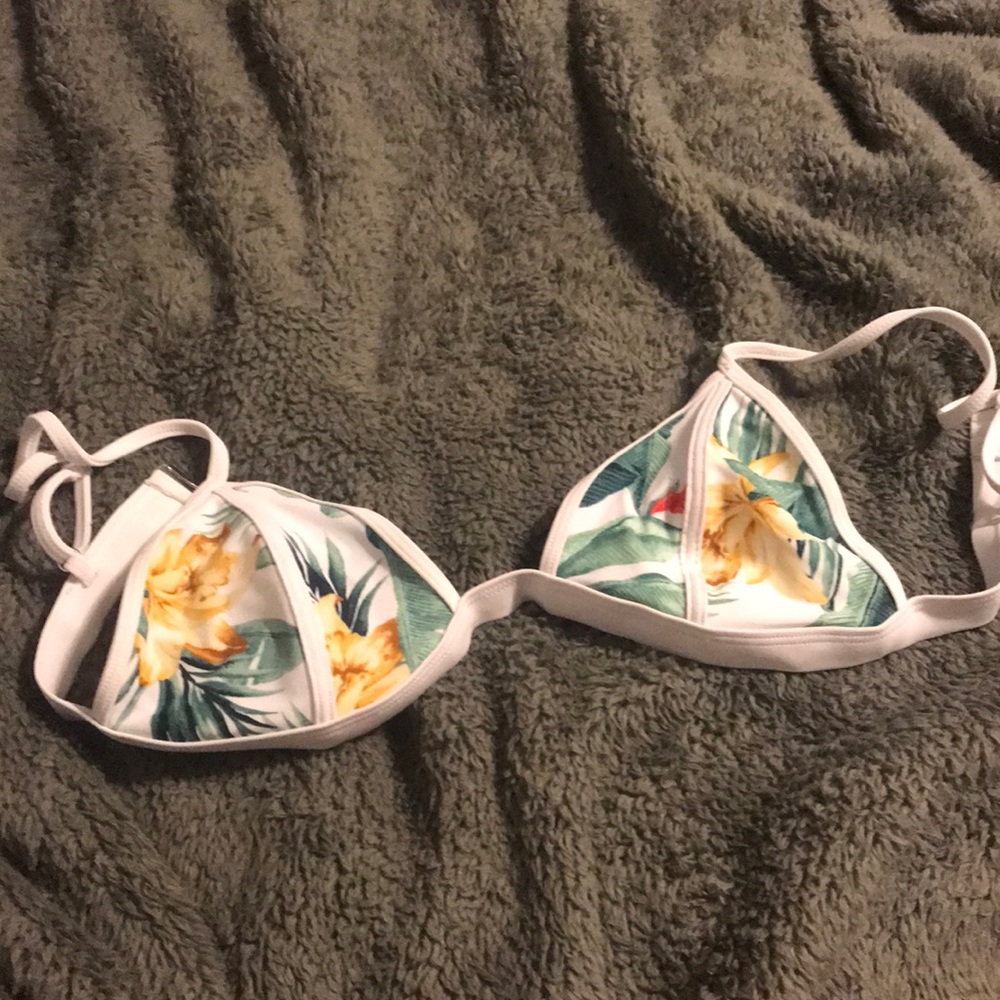 Tropical bikini top